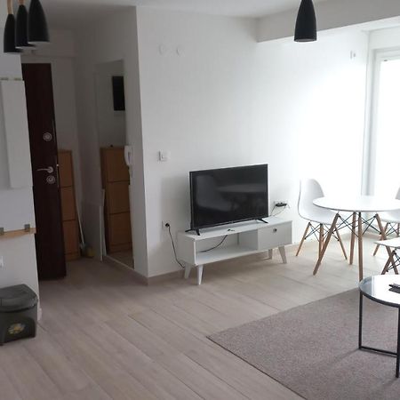 Sunny Apartment Skopje Eksteriør billede