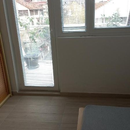 Sunny Apartment Skopje Eksteriør billede
